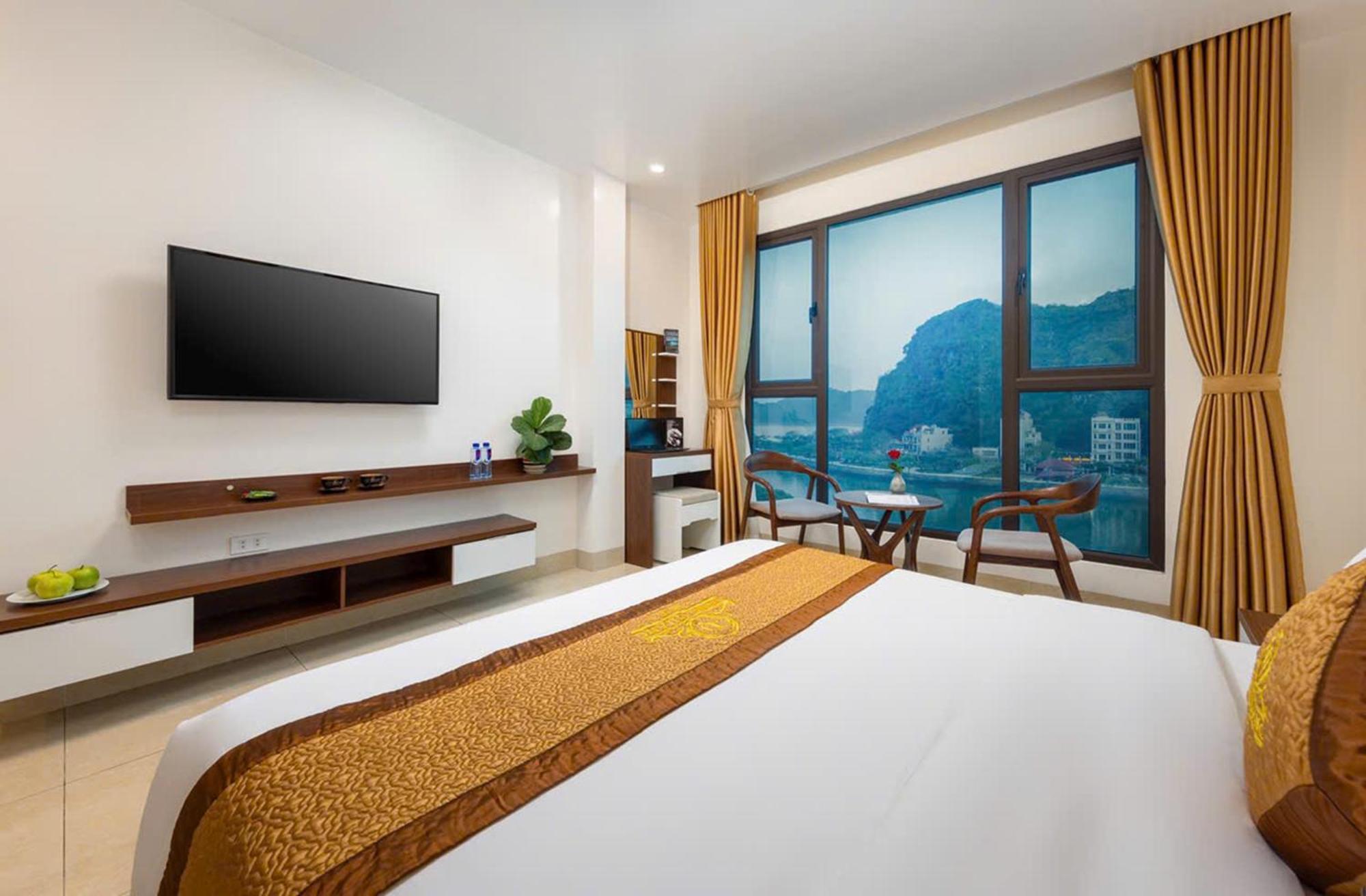 Tung Quang Hotel Dong Khe Sau Екстериор снимка
